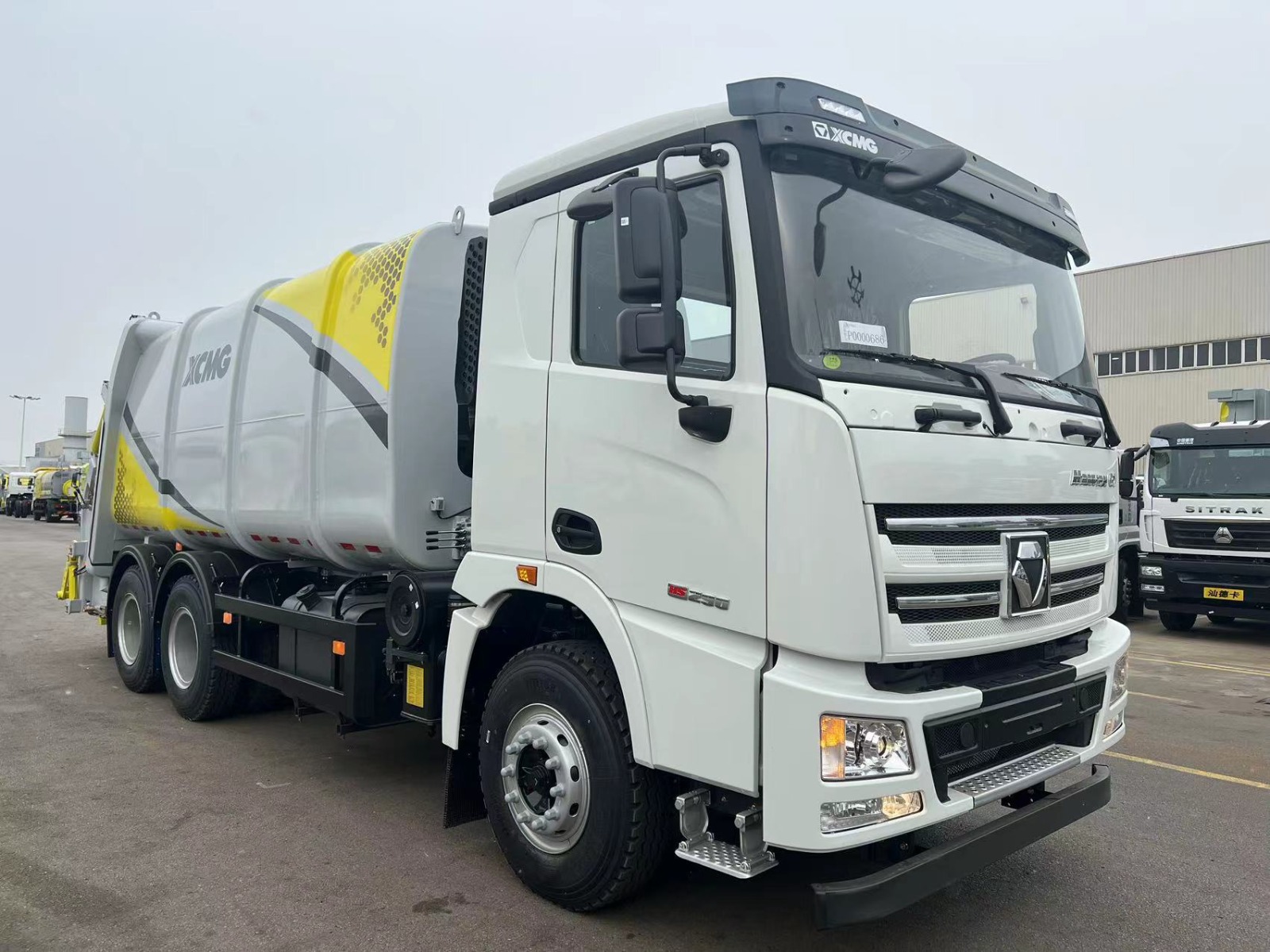 Самосвал XCMG XGA3250D5WC