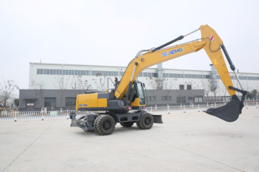 Колёсный экскаватор XE210WD